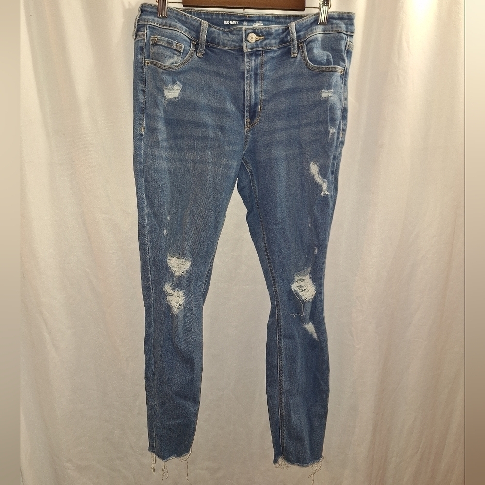 Old navy distressed jeans super skinny size 12 long